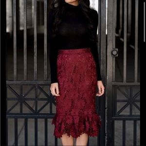 ISO this Rachel Parcell Midtown Skirt.  Burgundy. Size L
